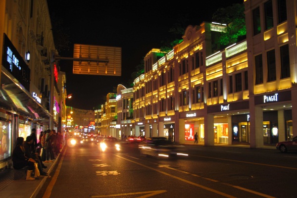 商業(yè)街亮化公司-展現(xiàn)城市夜景文化